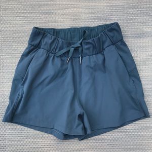 Lululemon On the Fly Short 2.5”